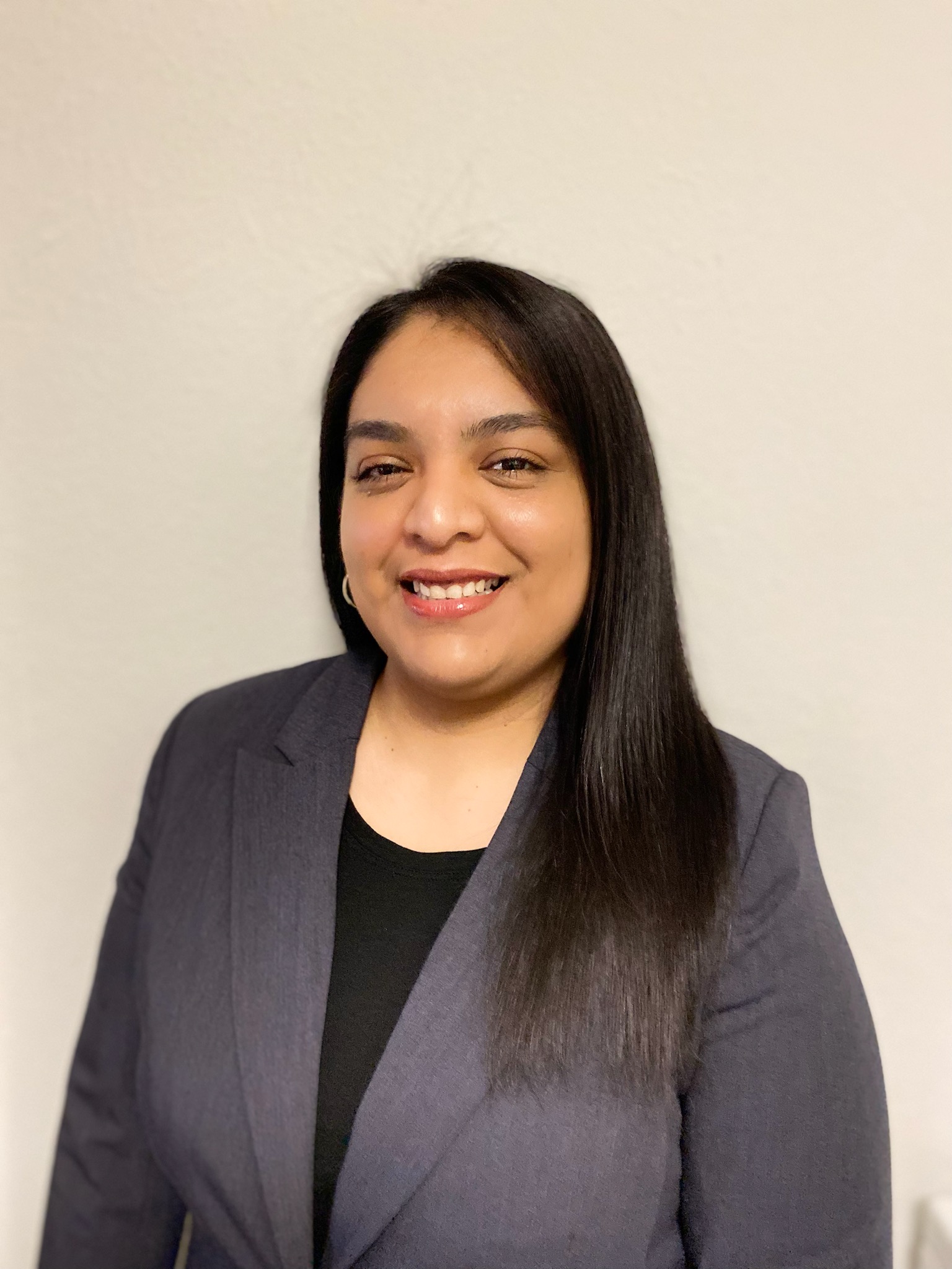 Kelly Cortez Headshot